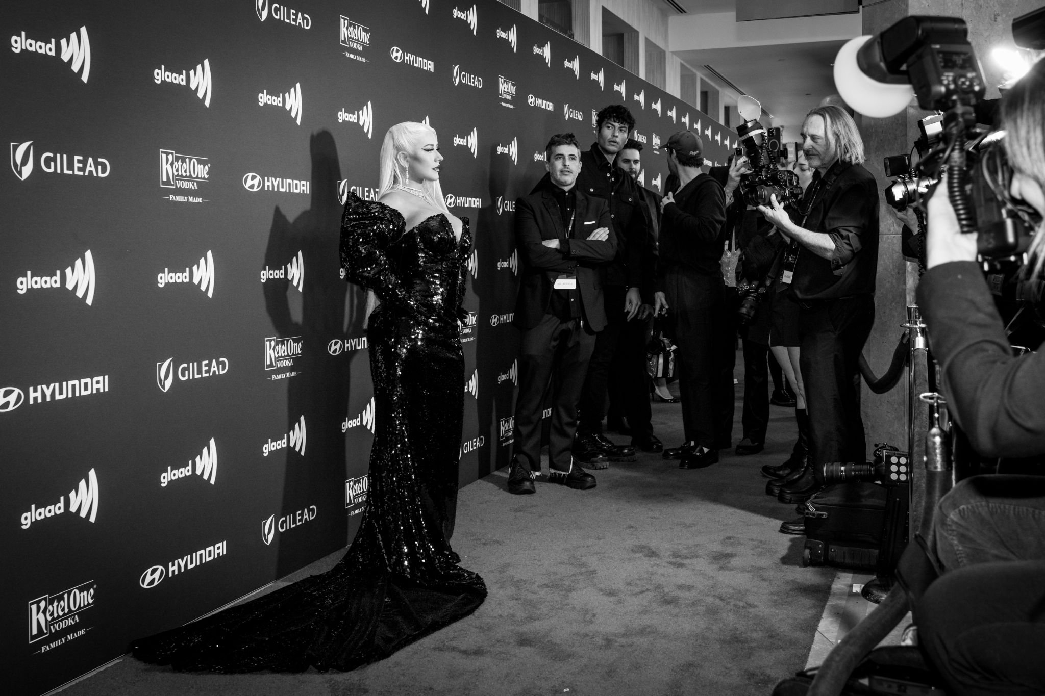 GLAAD_Media_Awards_2023_-_Red_Carpet_-__Christina_Aguilera_Daily_107~0.jpg
