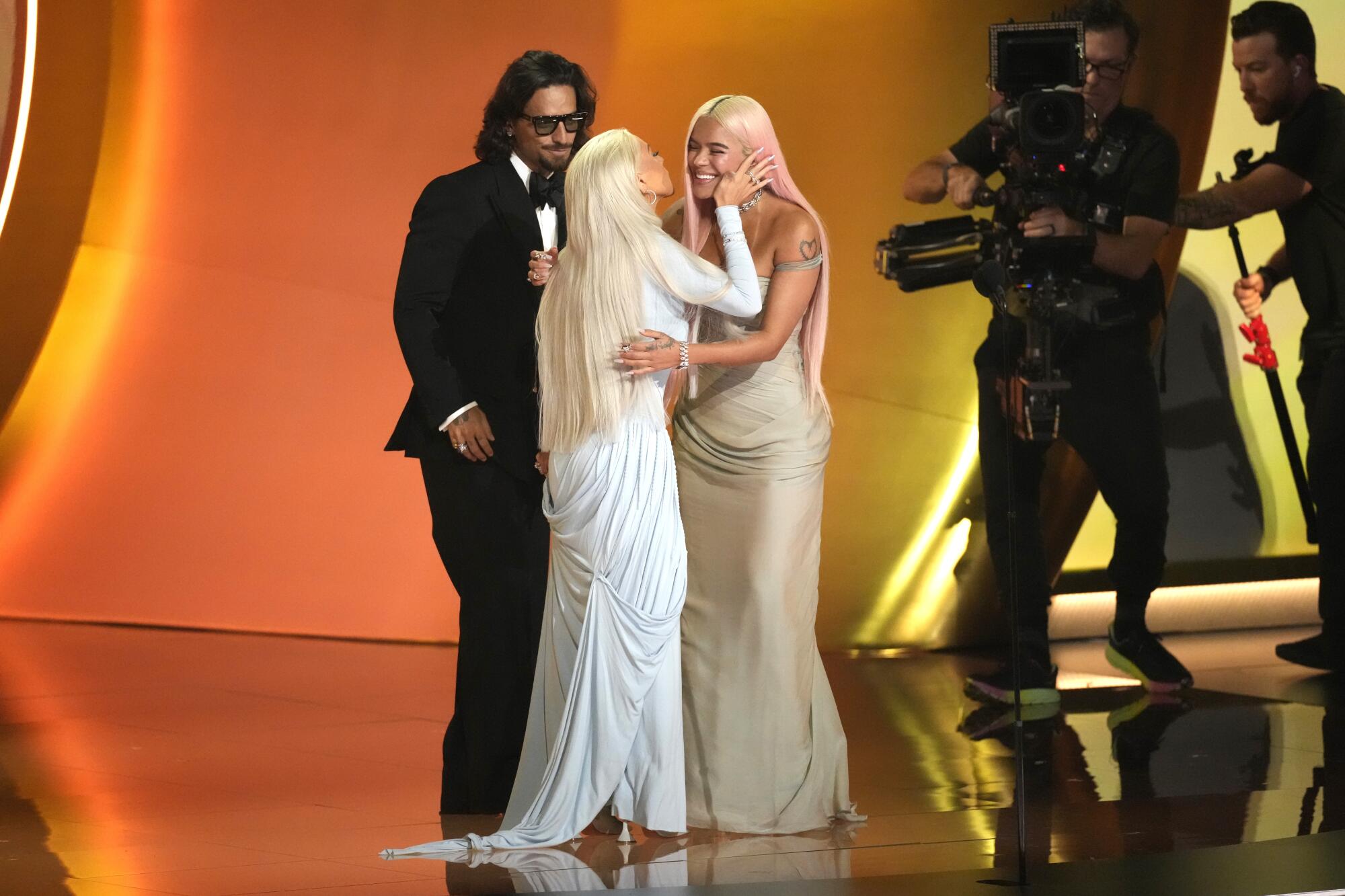 Grammy_Xtina_0008_-xtina_daily.jpg Grammy_Xtina_0008_-xtina_daily.jpg