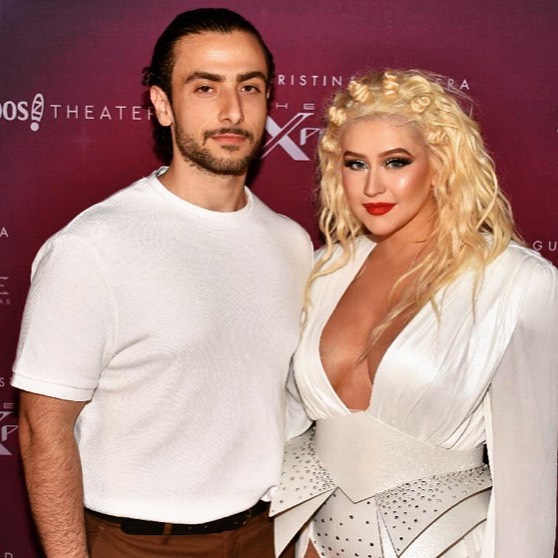 Meet_and_Greet_-_May_312C_2019-11.jpg Meet_and_Greet_-_May_312C_2019-11.jpg