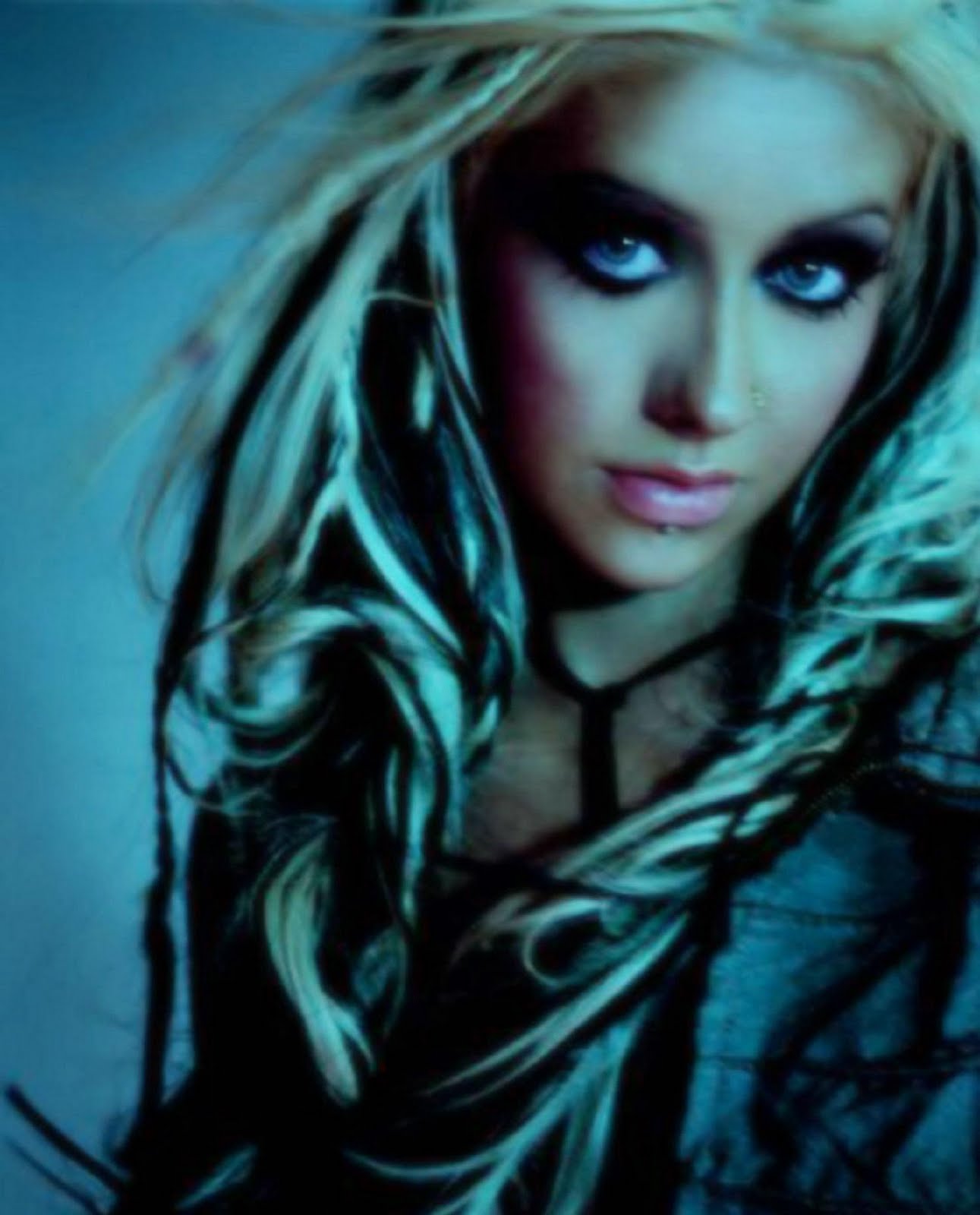 Miranda_Penn_Turin_-_Stripped_-_2002_122_451lo.jpg Miranda_Penn_Turin_-_Stripped_-_2002_122_451lo.jpg