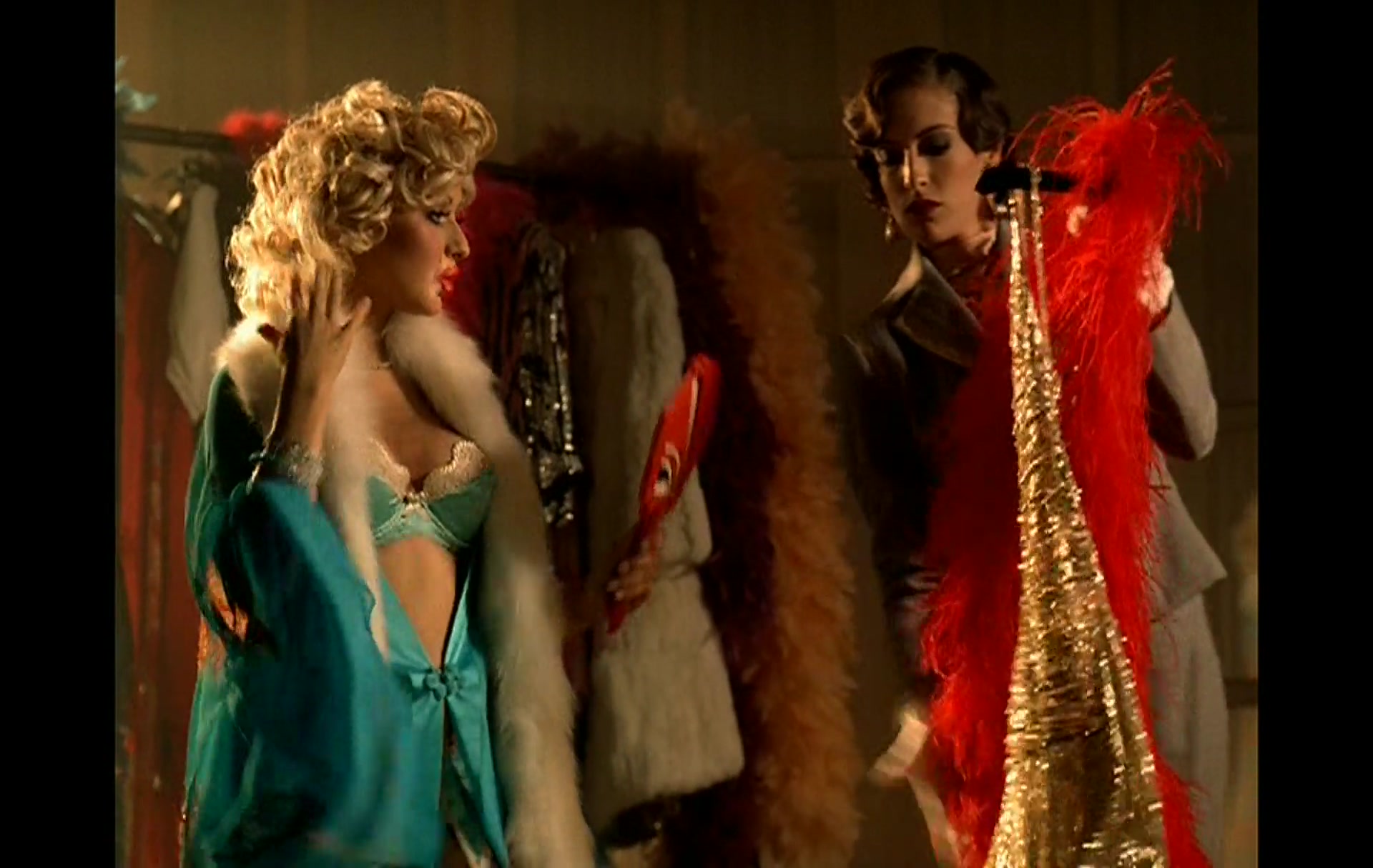 Nelly_-_Tilt_Ya_Head_Back_082.jpg Nelly_-_Tilt_Ya_Head_Back_082.jpg