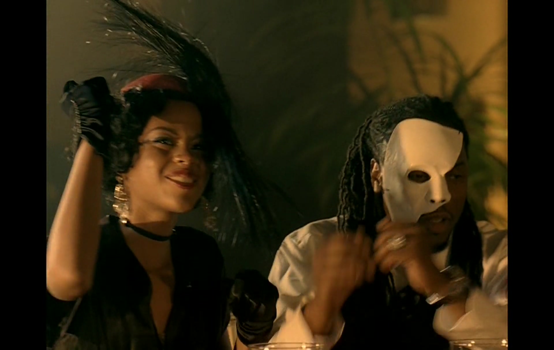 Nelly_-_Tilt_Ya_Head_Back_105.jpg Nelly_-_Tilt_Ya_Head_Back_105.jpg