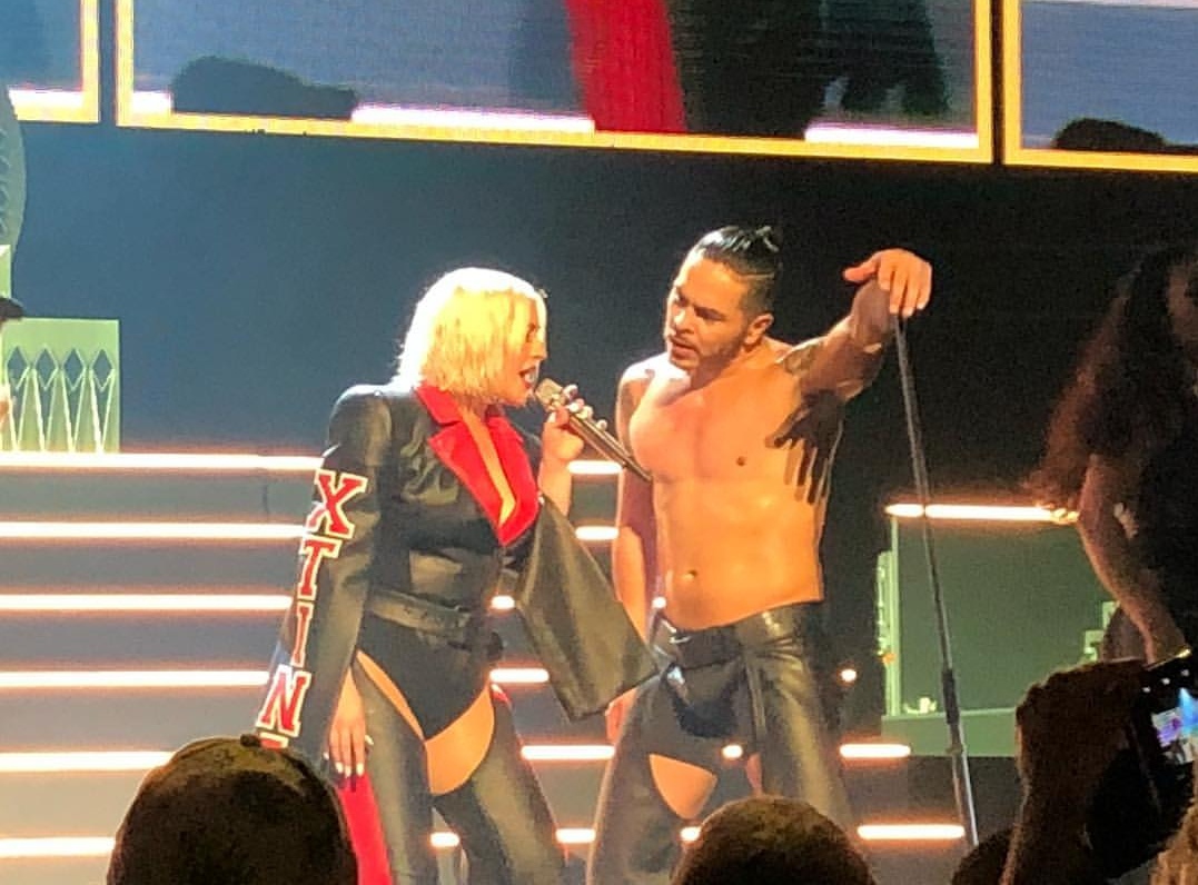 O1Ne2fI5nGY.jpg O1Ne2fI5nGY.jpg