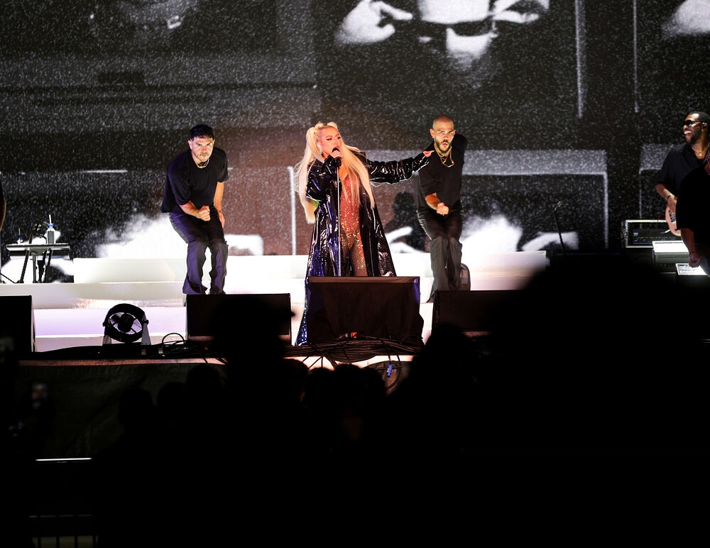 Pride_Island_xtinadaily_0031~0.jpg Pride_Island_xtinadaily_0031~0.jpg