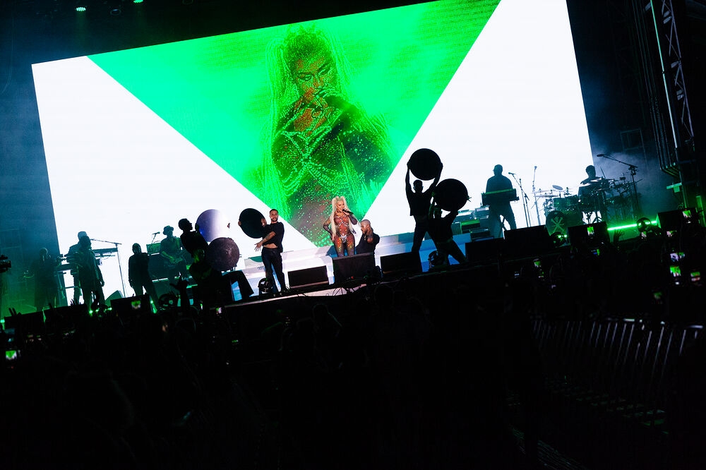 Pride_Island_xtinadaily_0052~0.jpg Pride_Island_xtinadaily_0052~0.jpg