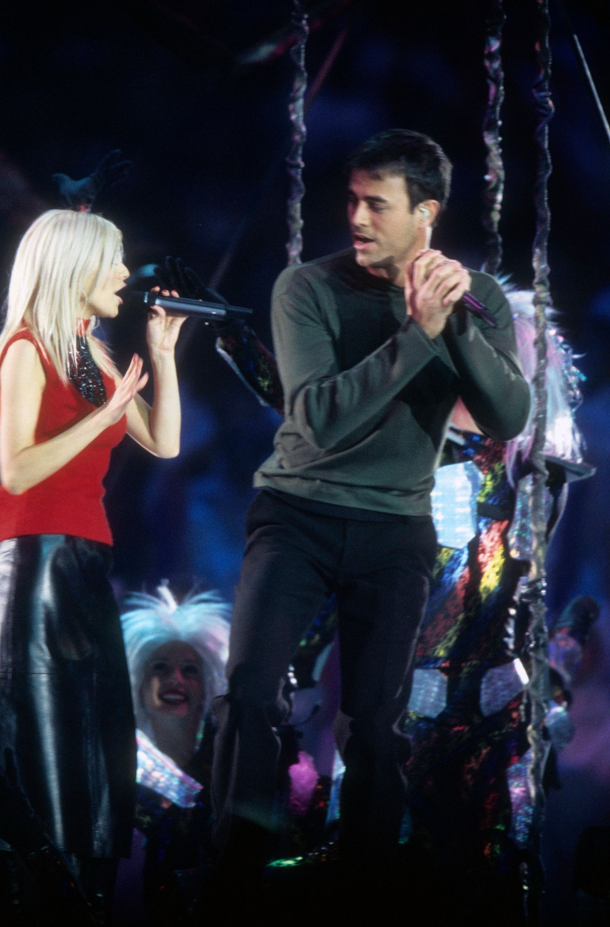 Super_Bowl_XXXIV_-_Halftime_Show_-_XtinaDaily_0008.jpg Super_Bowl_XXXIV_-_Halftime_Show_-_XtinaDaily_0008.jpg