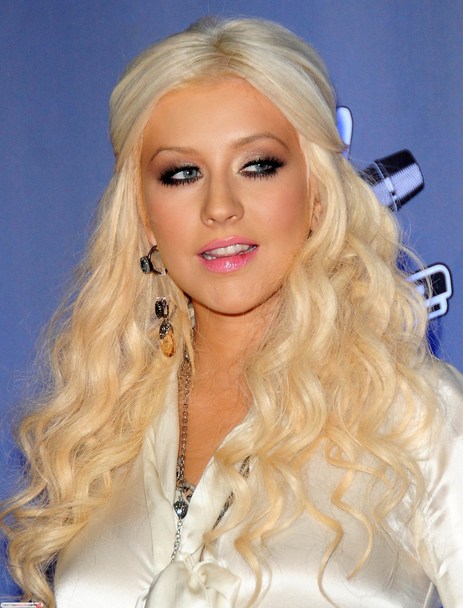UploadedByKurupt_Christina_Aguilera_The_Voice_Press_Junket_ADDS_1_1_56.jpg