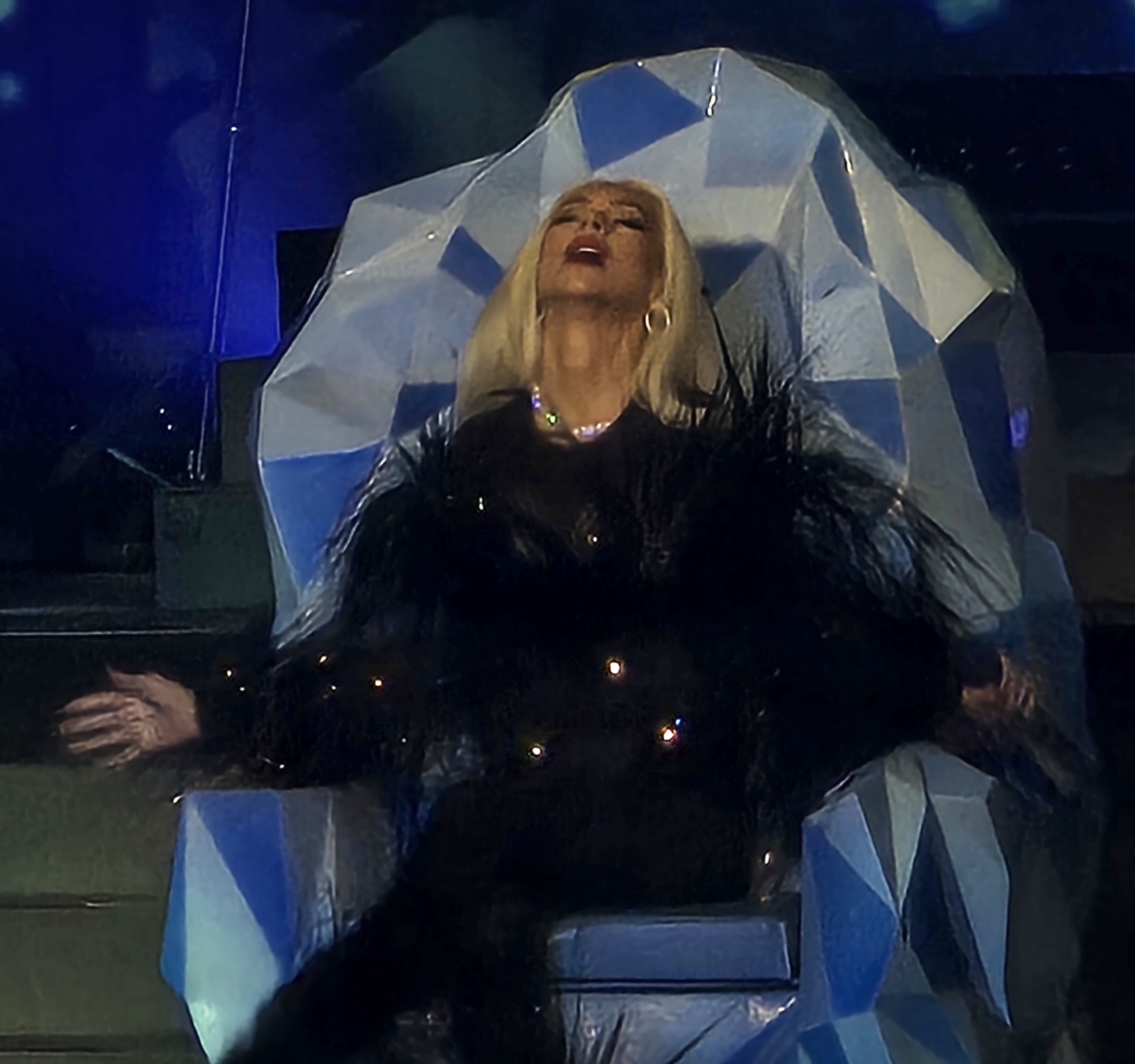 Voltaire_january_6_-_0002_XtinaDaily.jpg Voltaire_january_6_-_0002_XtinaDaily.jpg