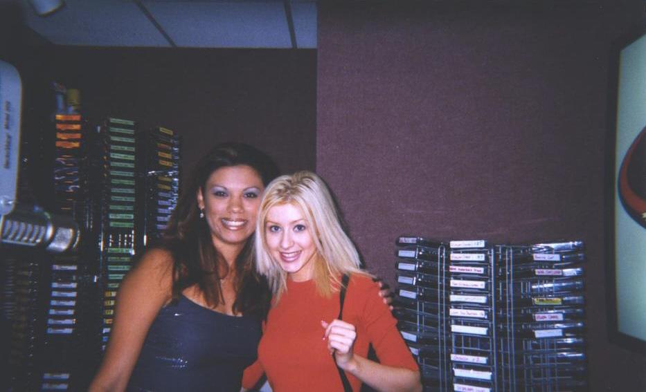 XtinaHQ_1996708252.jpg