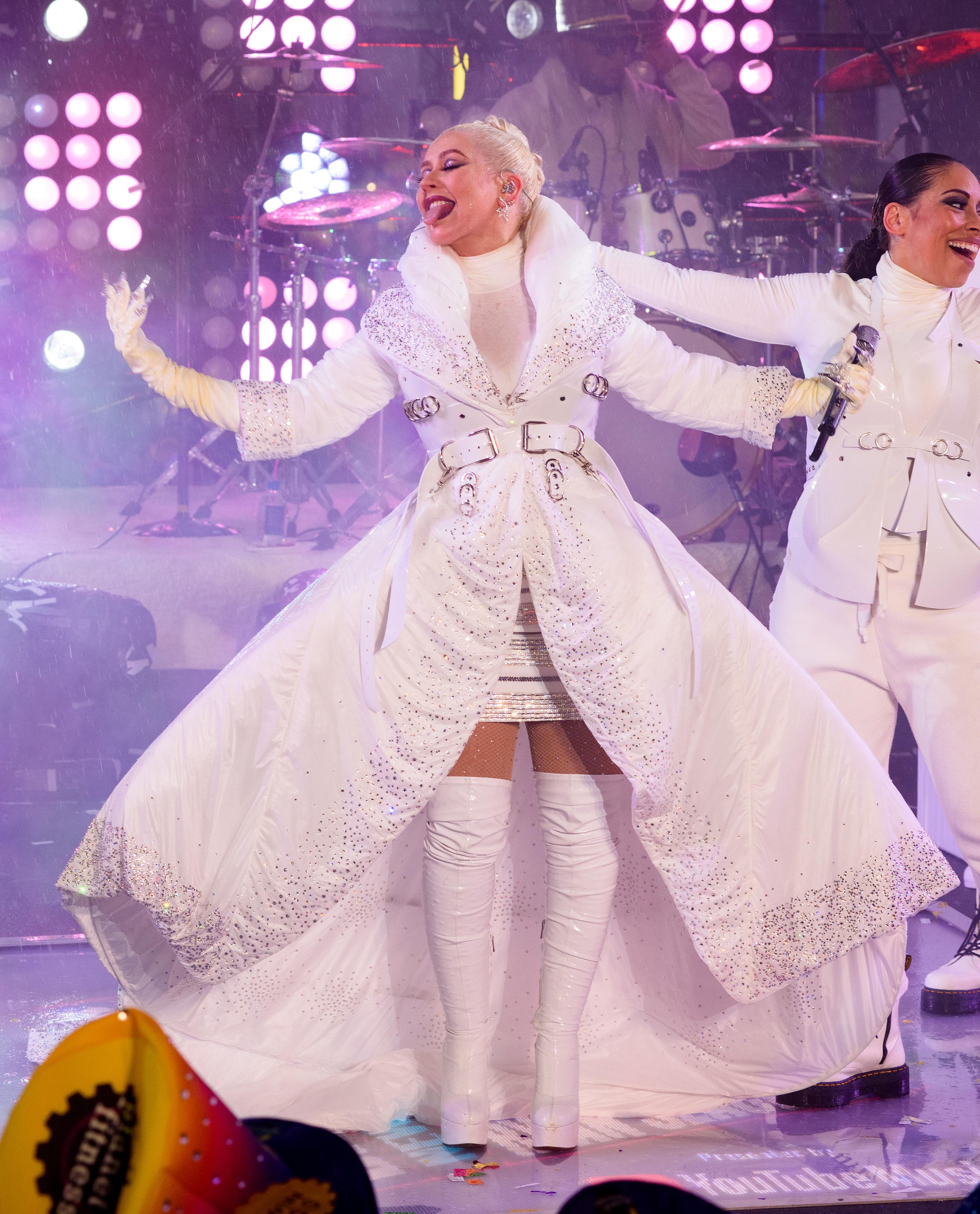 Xtina_2018-_0012_.jpg Xtina_2018-_0012_.jpg