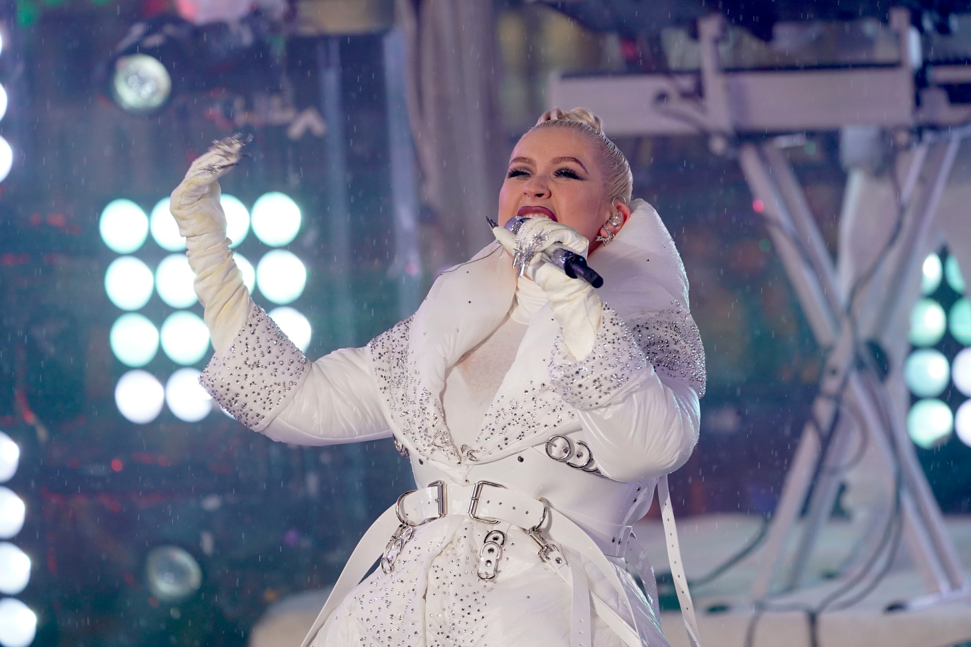 Xtina_dickclark_2018-_0025_.jpg Xtina_dickclark_2018-_0025_.jpg