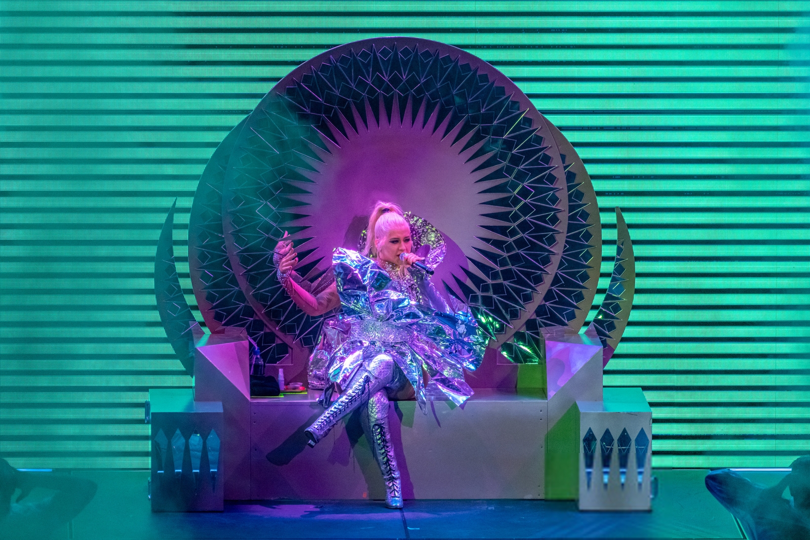 Xtina_in_Dublin_0005.jpg Xtina_in_Dublin_0005.jpg