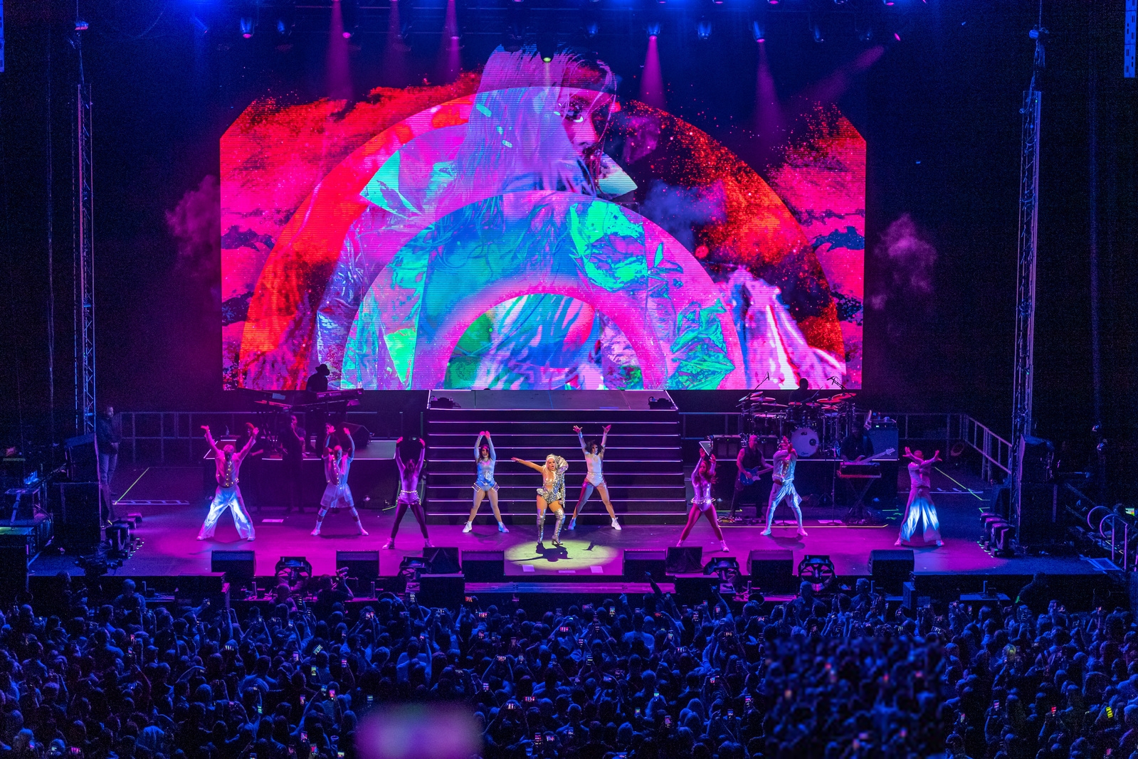 Xtina_in_Dublin_0011.jpg Xtina_in_Dublin_0011.jpg