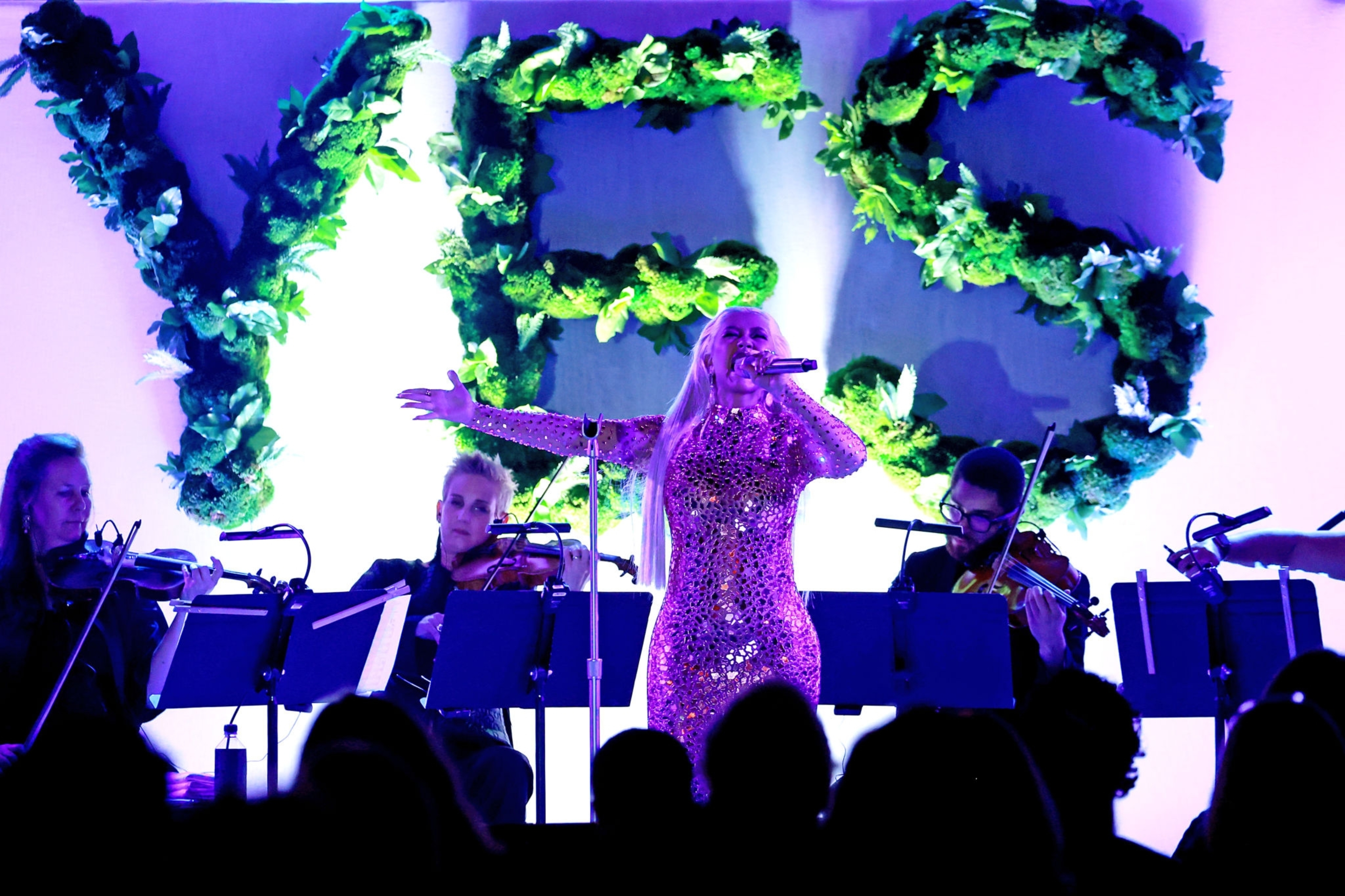 YES_20th_Anniversary_Gala_-_Xtina_Daily_002.jpg YES_20th_Anniversary_Gala_-_Xtina_Daily_002.jpg