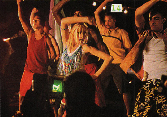 Keywords: Christina Aguilera, 1999, Jim McHugh, Teen People, October, Genie In A Bottle Keywords: Christina Aguilera, 1999, Jim McHugh, Teen People, October, Genie In A Bottle