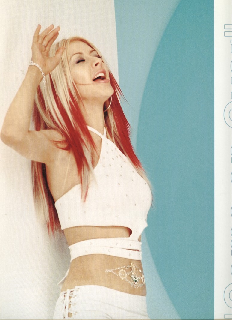 _Sears_and_Levis_Japanese_Tourbook_2001_-_XtinaDaily_118.jpg