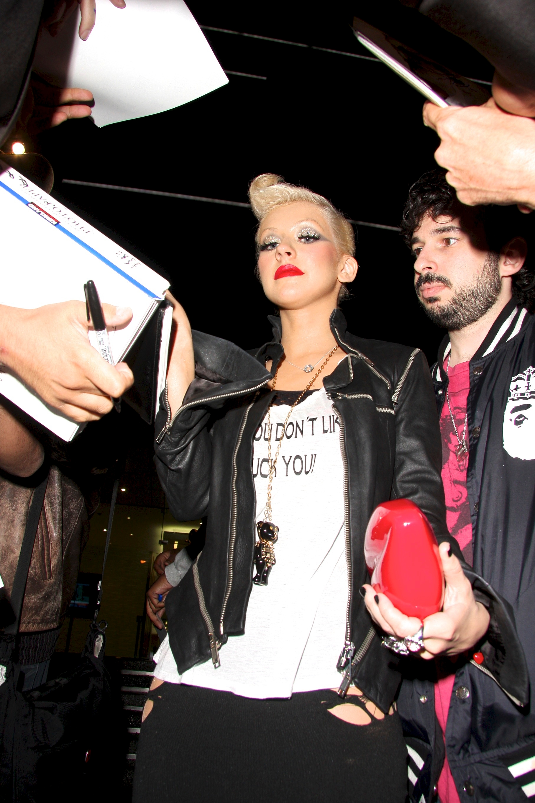 _Soho_House_in_Beverly_Hills_-_Christina_Aguilera_Daily_0012.jpg