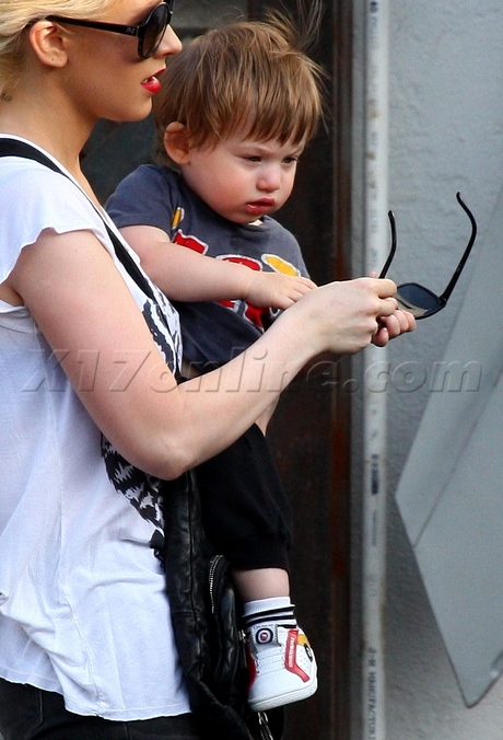 aguilera051409_12.jpg aguilera051409_12.jpg