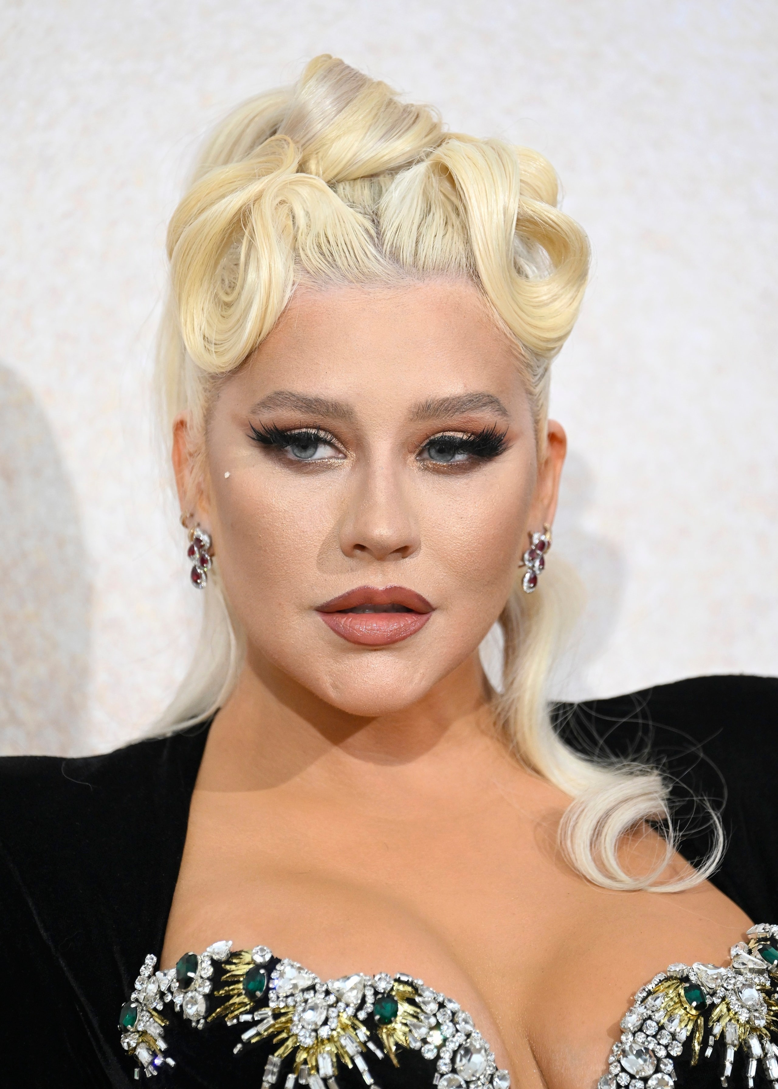 amfAR_Gala_Cannes_2022_-_Christina_Aguilera_-_Xtina_Daily_00007.jpg