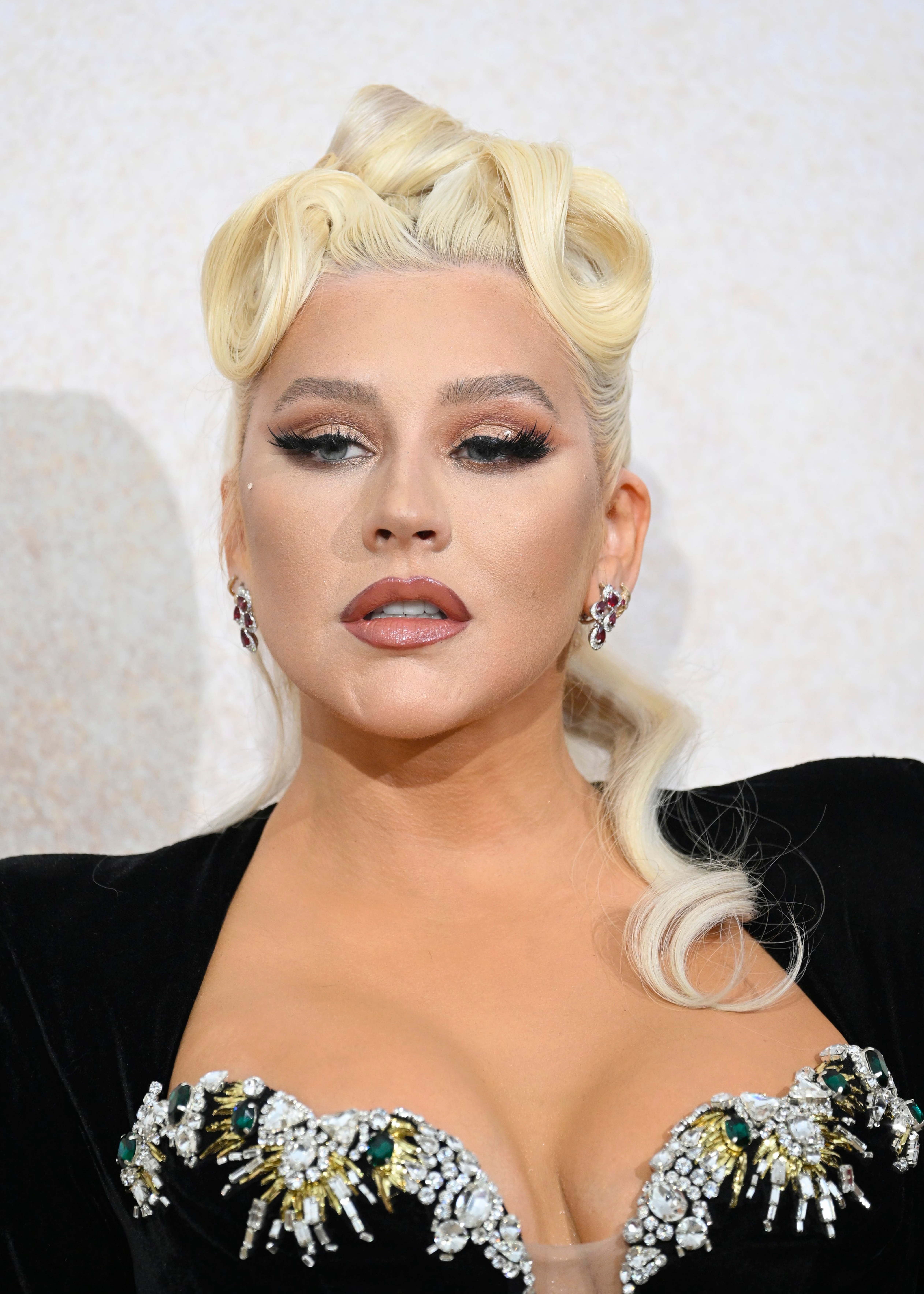 amfAR_Gala_Cannes_2022_-_Christina_Aguilera_-_Xtina_Daily_00045.jpg amfAR_Gala_Cannes_2022_-_Christina_Aguilera_-_Xtina_Daily_00045.jpg
