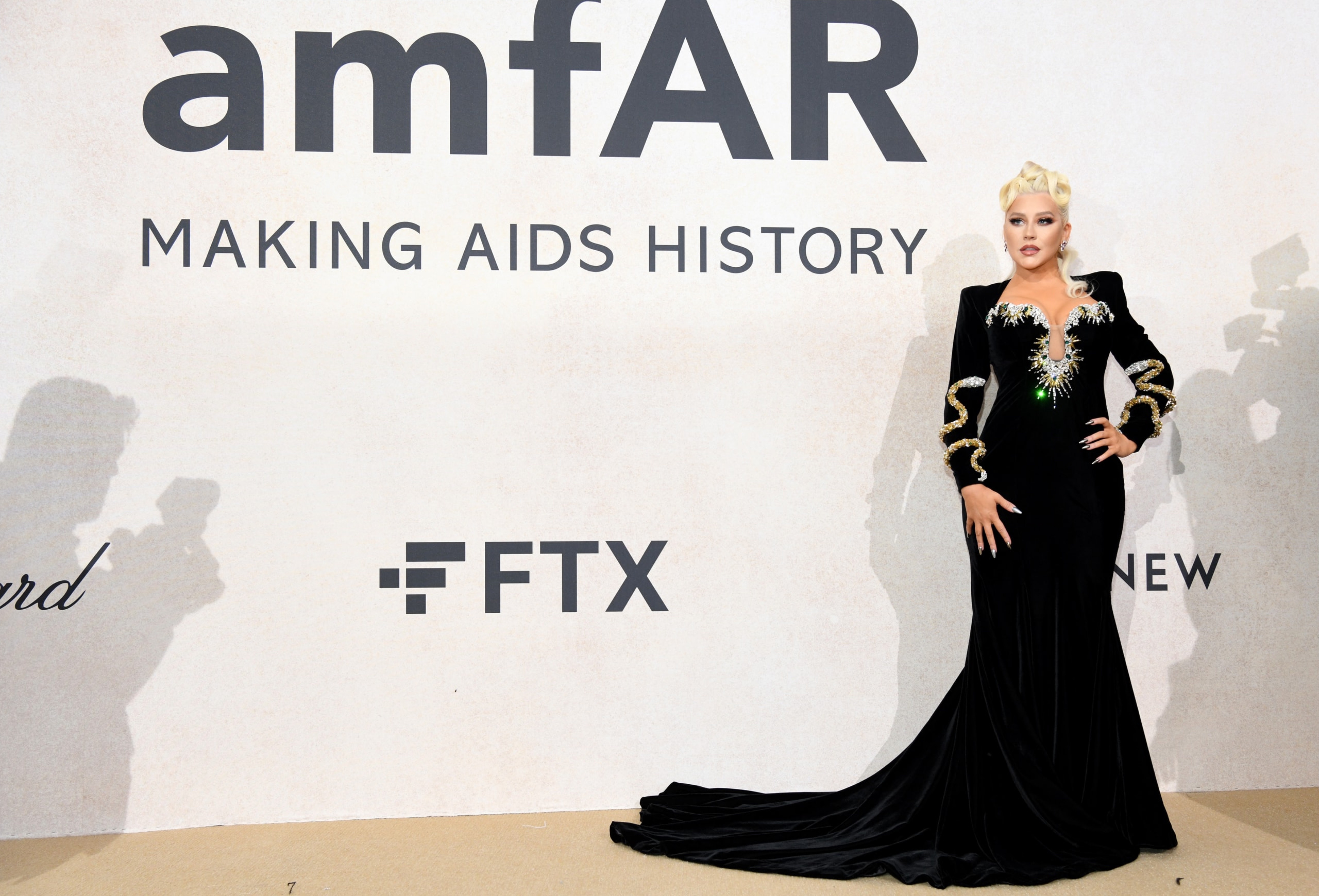 amfAR_Gala_Cannes_2022_-_Christina_Aguilera_-_Xtina_Daily_00101.jpg amfAR_Gala_Cannes_2022_-_Christina_Aguilera_-_Xtina_Daily_00101.jpg