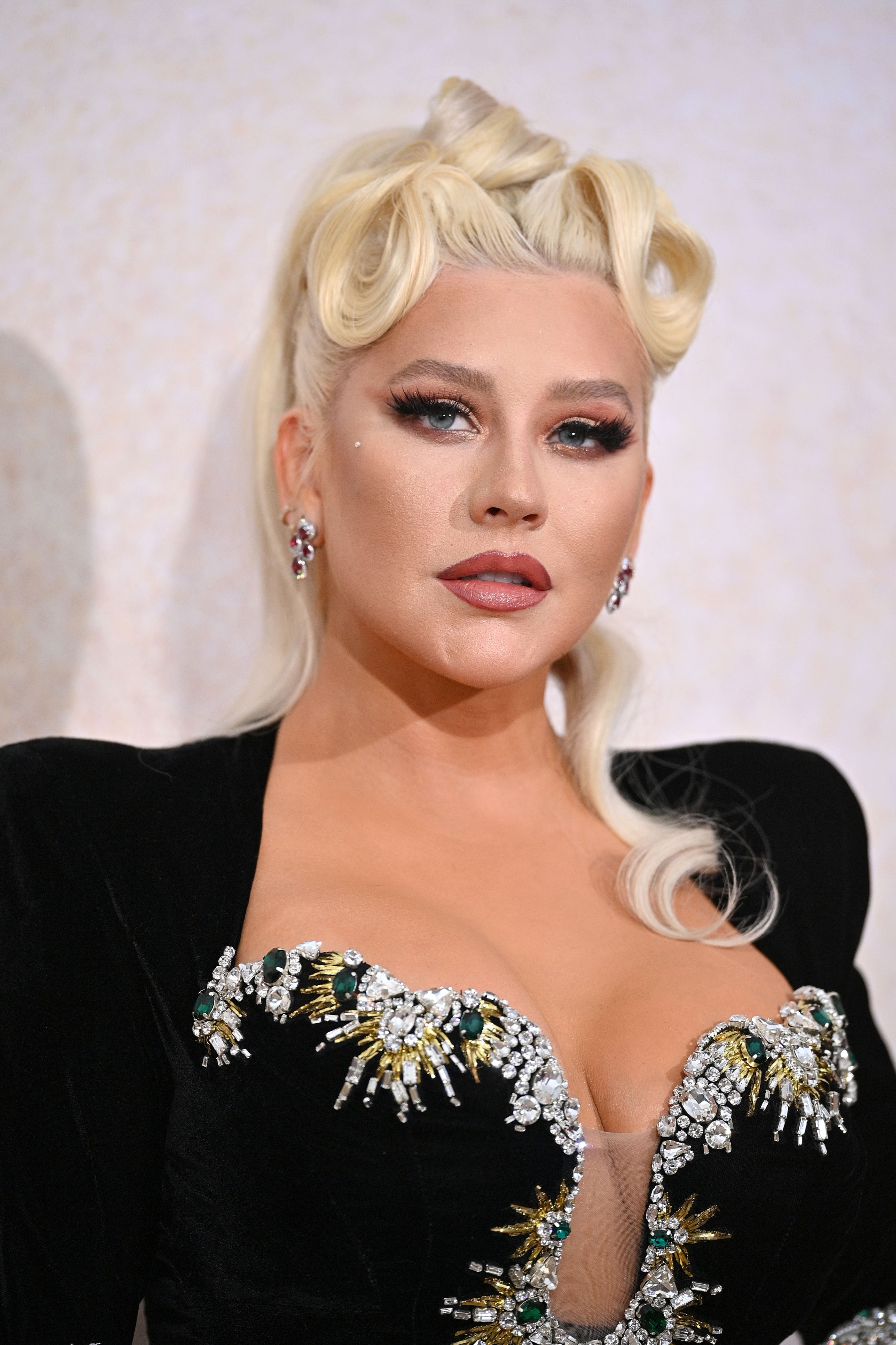 amfAR_Gala_Cannes_2022_-_Christina_Aguilera_-_Xtina_Daily_00117.jpg amfAR_Gala_Cannes_2022_-_Christina_Aguilera_-_Xtina_Daily_00117.jpg