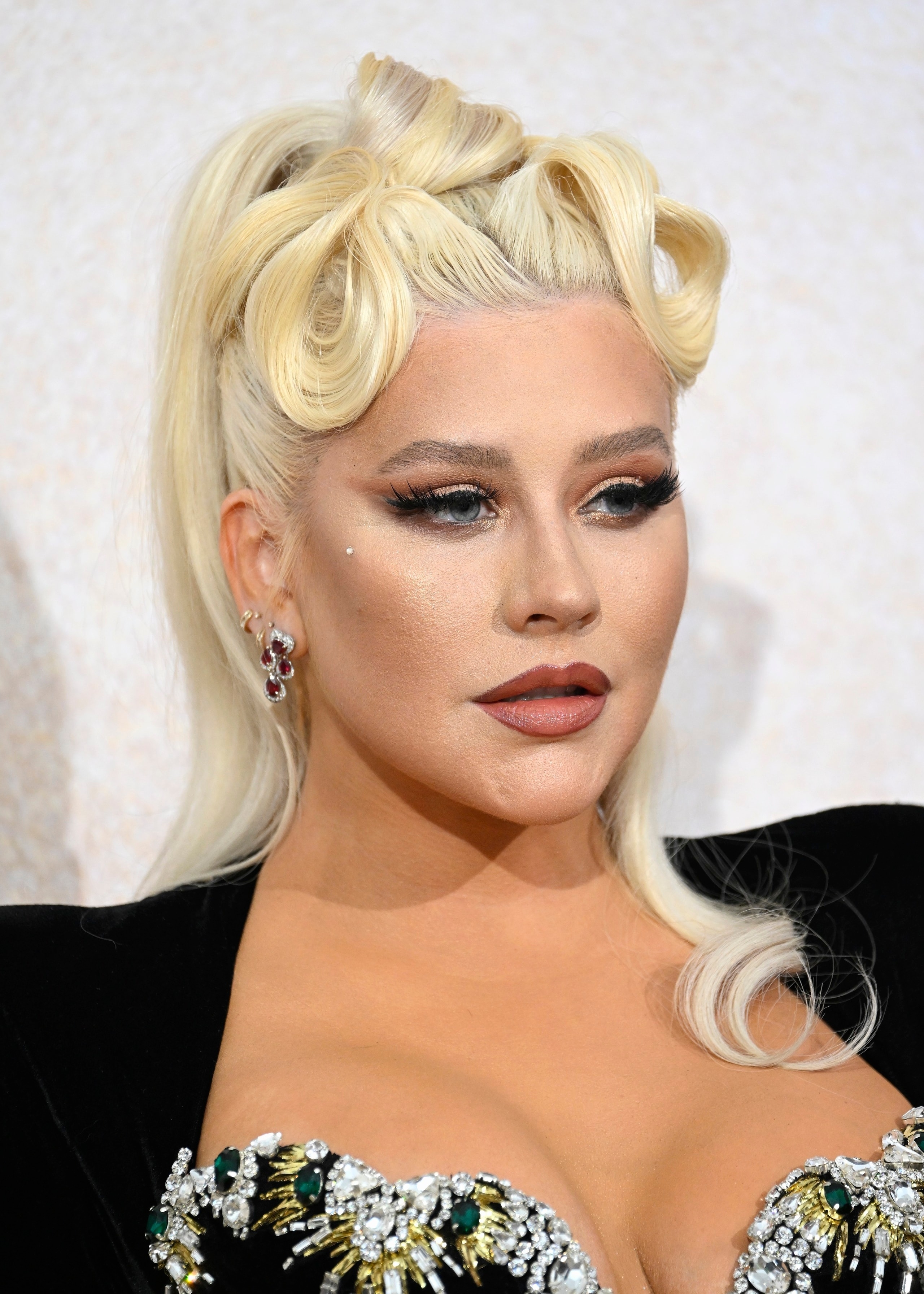 amfAR_Gala_Cannes_2022_-_Christina_Aguilera_-_Xtina_Daily_00126.jpg amfAR_Gala_Cannes_2022_-_Christina_Aguilera_-_Xtina_Daily_00126.jpg
