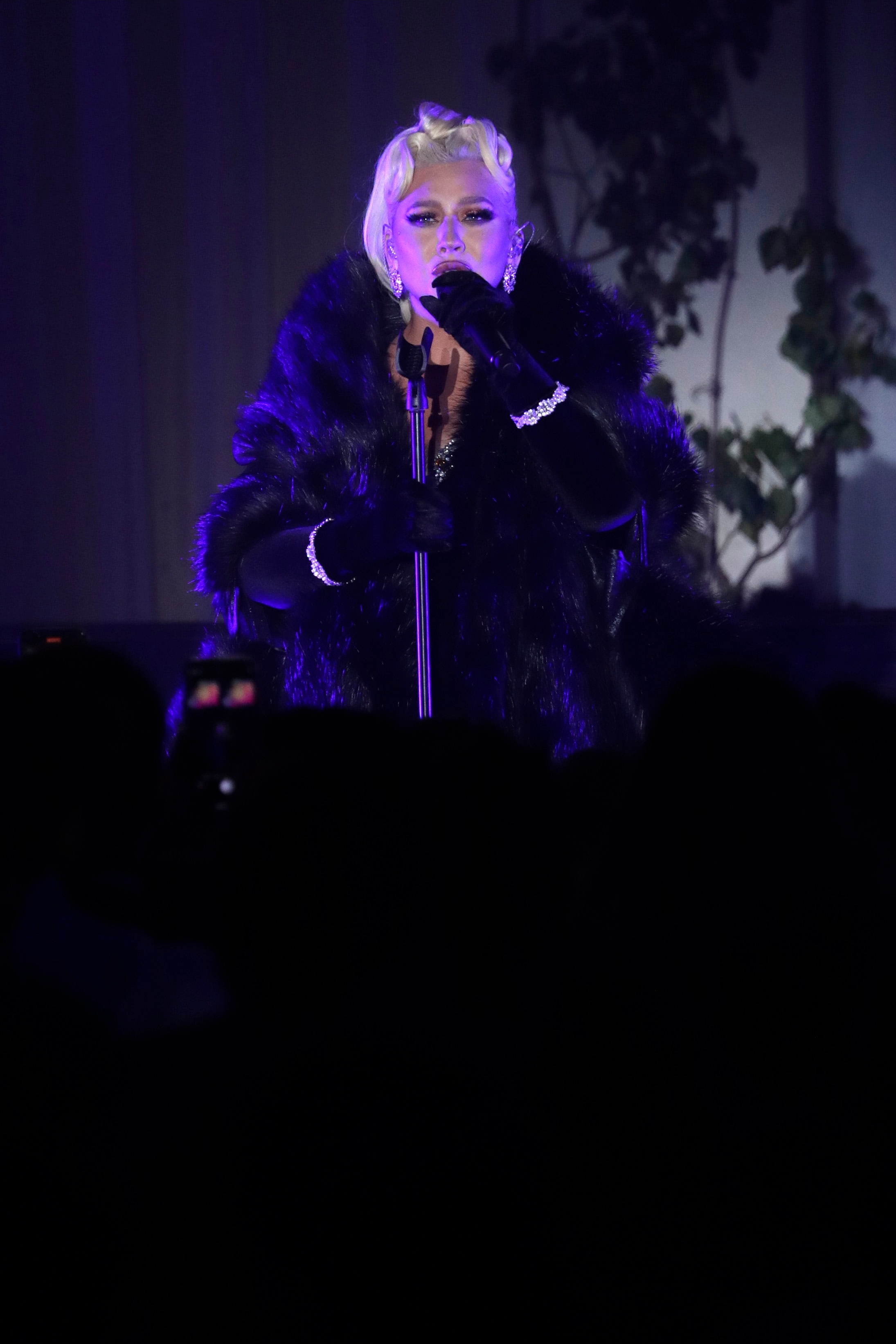 amfAR_Gala_Cannes_2022_-_Christina_Aguilera_-_Xtina_Daily_037.jpg amfAR_Gala_Cannes_2022_-_Christina_Aguilera_-_Xtina_Daily_037.jpg