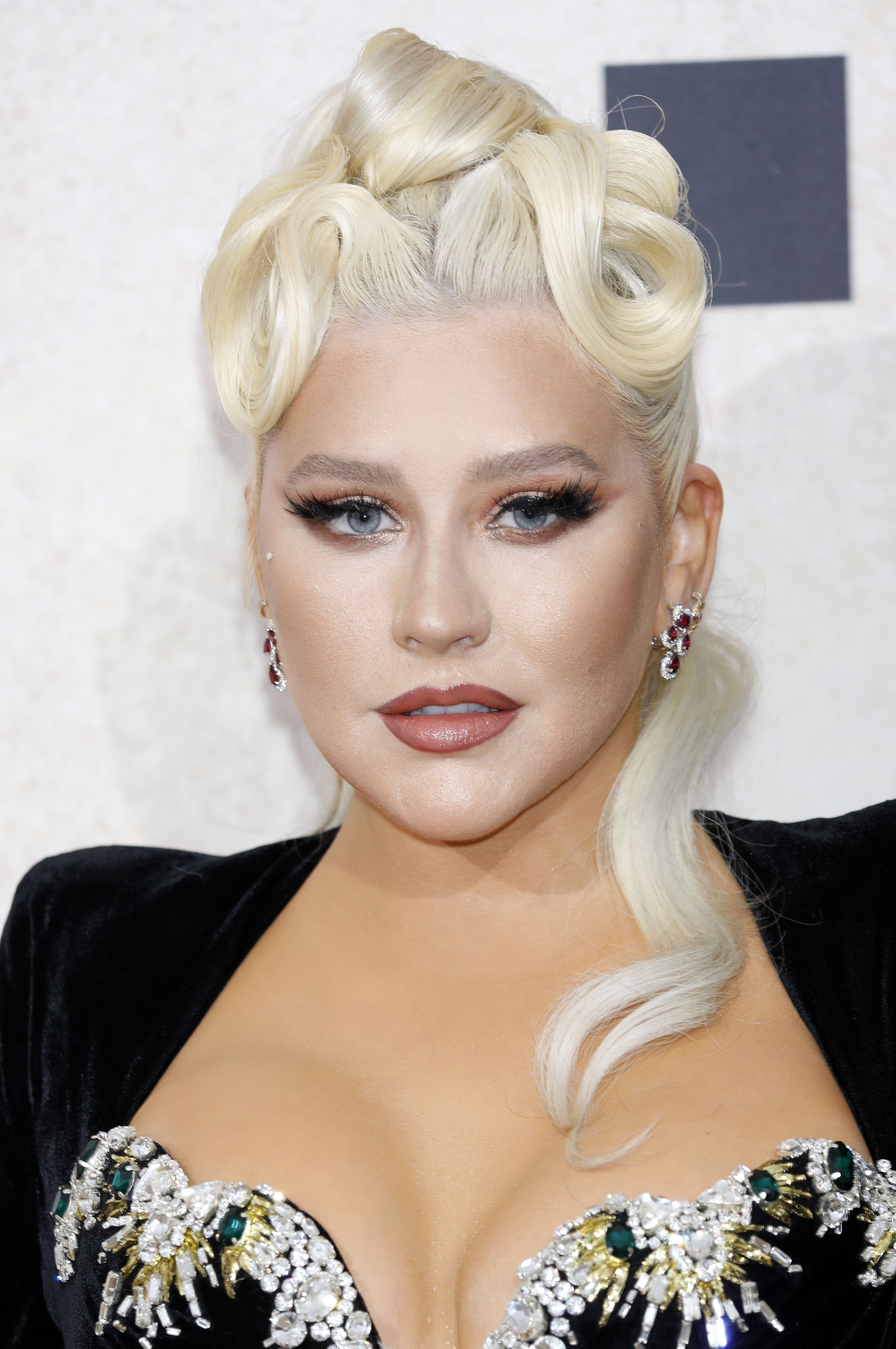 amfAR_Gala_Cannes_2022_-_May_26_-_0019_XtinaDaily.jpg amfAR_Gala_Cannes_2022_-_May_26_-_0019_XtinaDaily.jpg