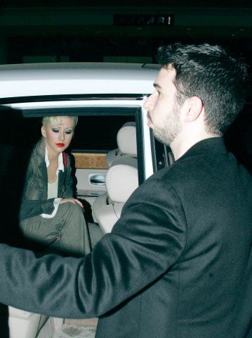 arrivingstudiojordanpam_4_9_1113914391.jpg arrivingstudiojordanpam_4_9_1113914391.jpg