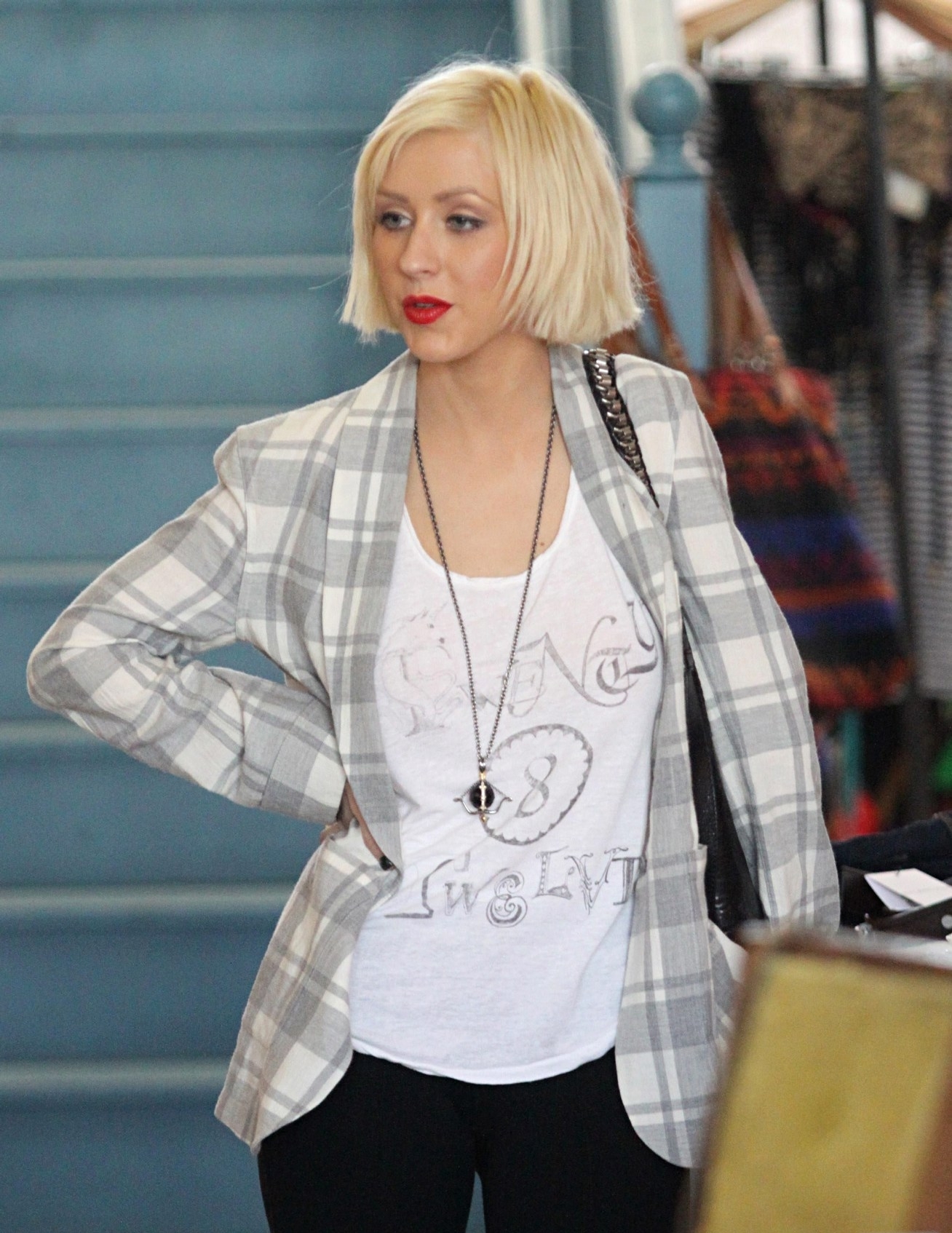 buzz_091203OSM_ChristinaAguilera_13.jpg buzz_091203OSM_ChristinaAguilera_13.jpg