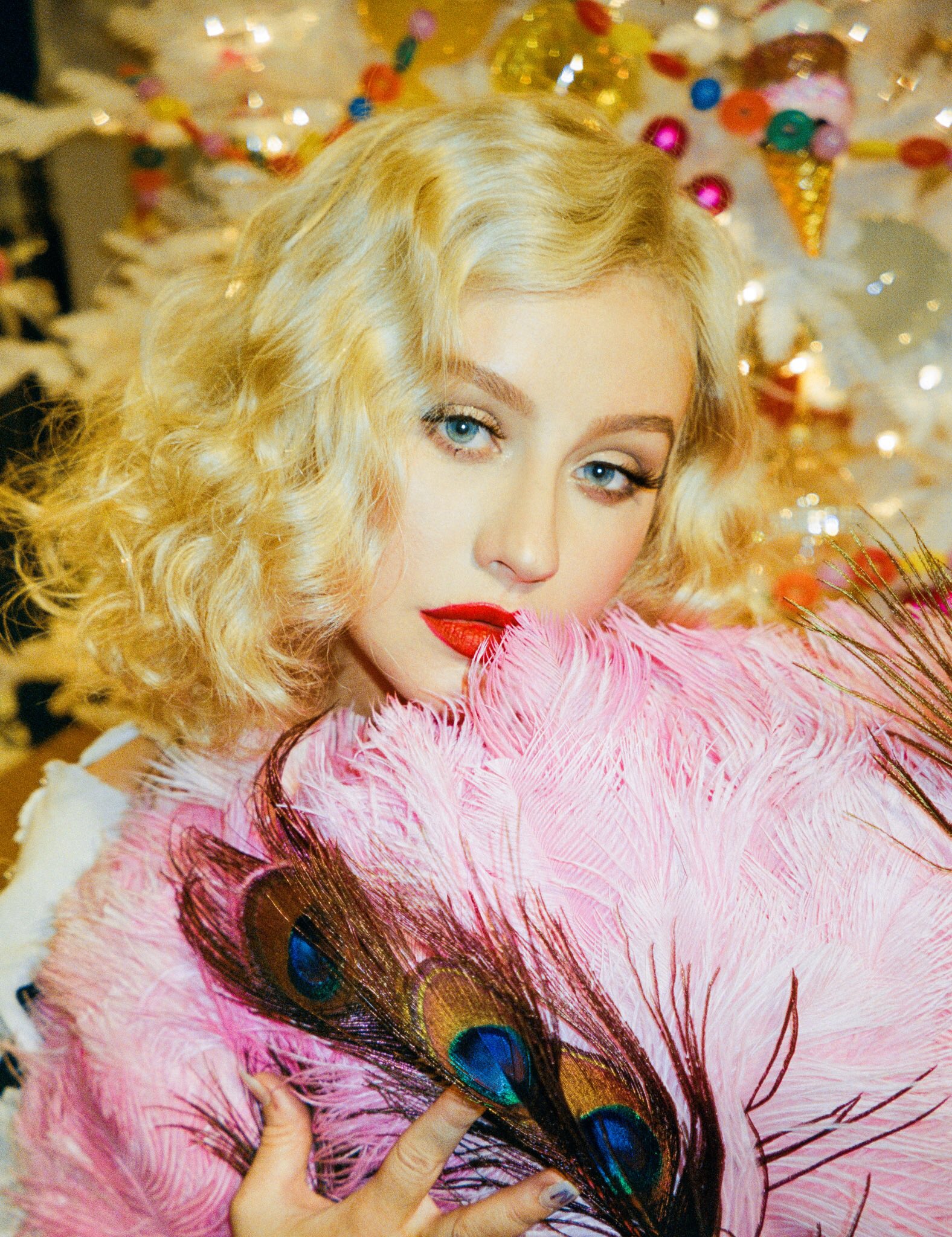 christina_aguilera_louie_banks003.jpg