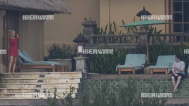 christinaaguilerachillsta6.jpg christinaaguilerachillsta6.jpg