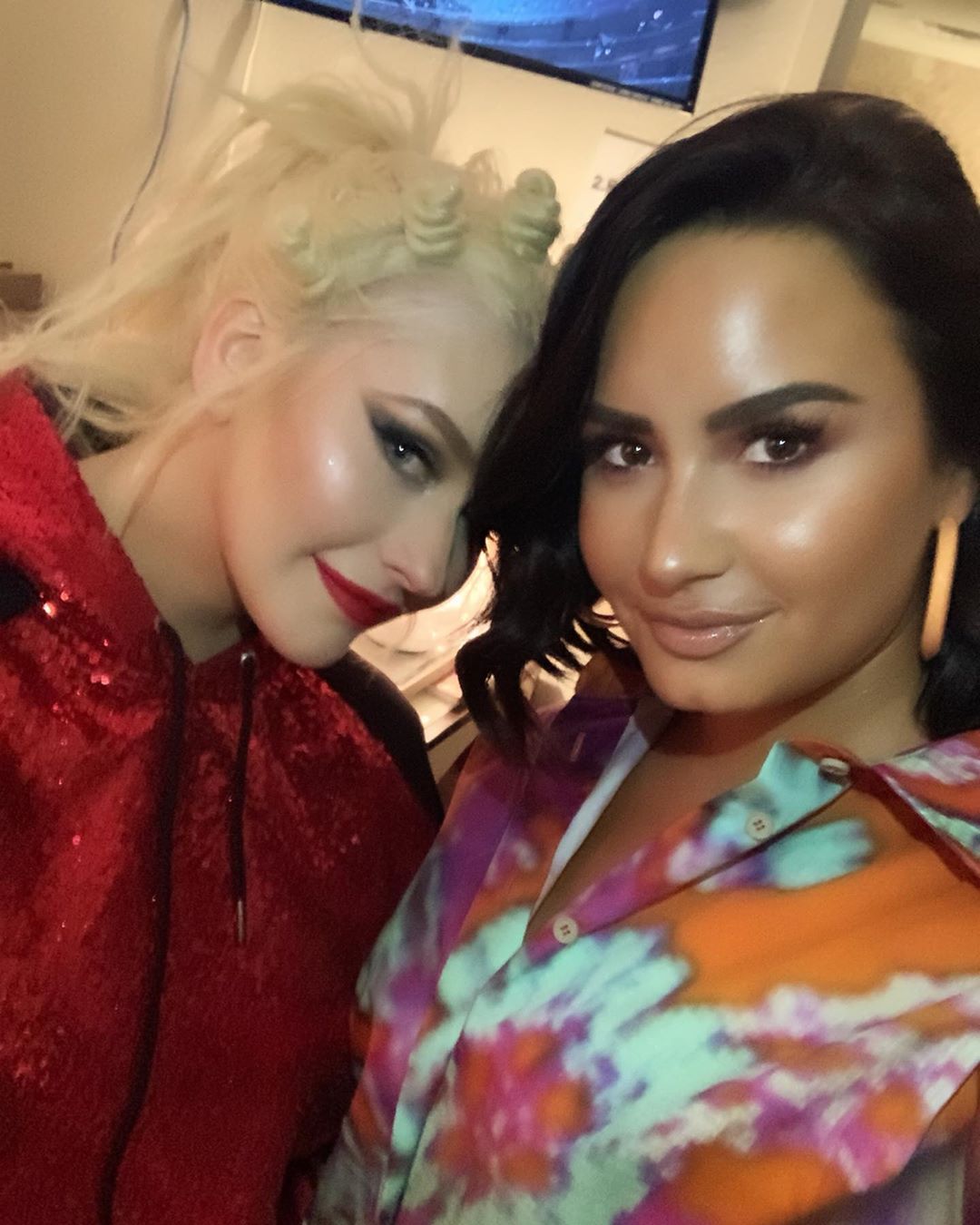 ddlovato_60326722_2410038082374247_1245817162243821787_n.jpg ddlovato_60326722_2410038082374247_1245817162243821787_n.jpg