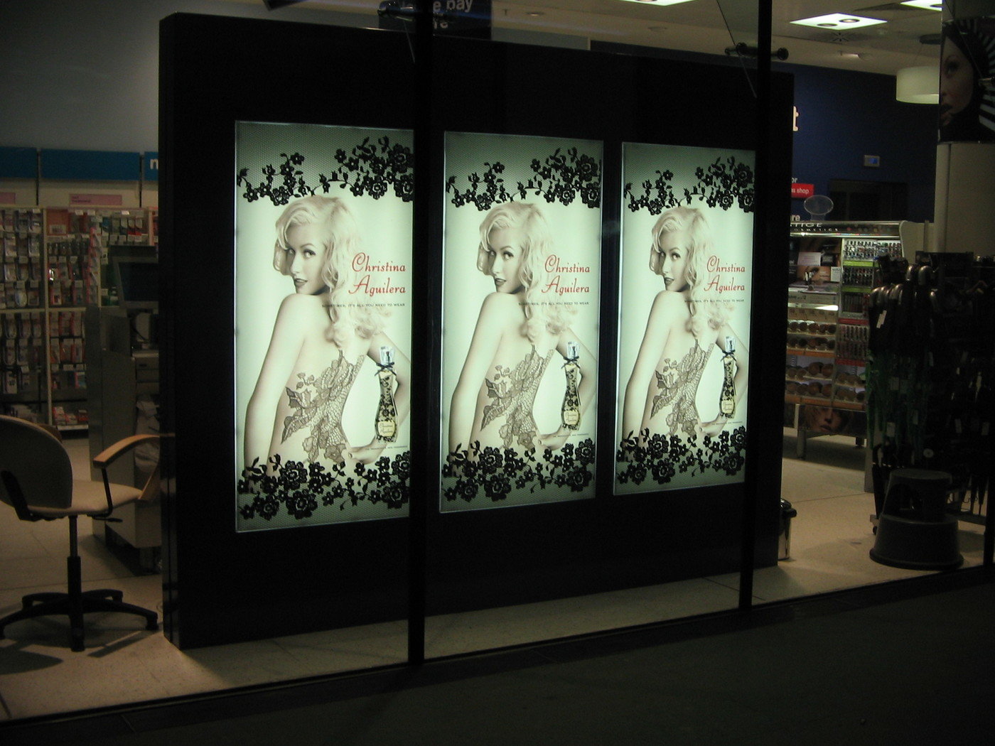 large_171518_H1cuQcyd0txPq42gftvA3OcbO.jpg large_171518_H1cuQcyd0txPq42gftvA3OcbO.jpg