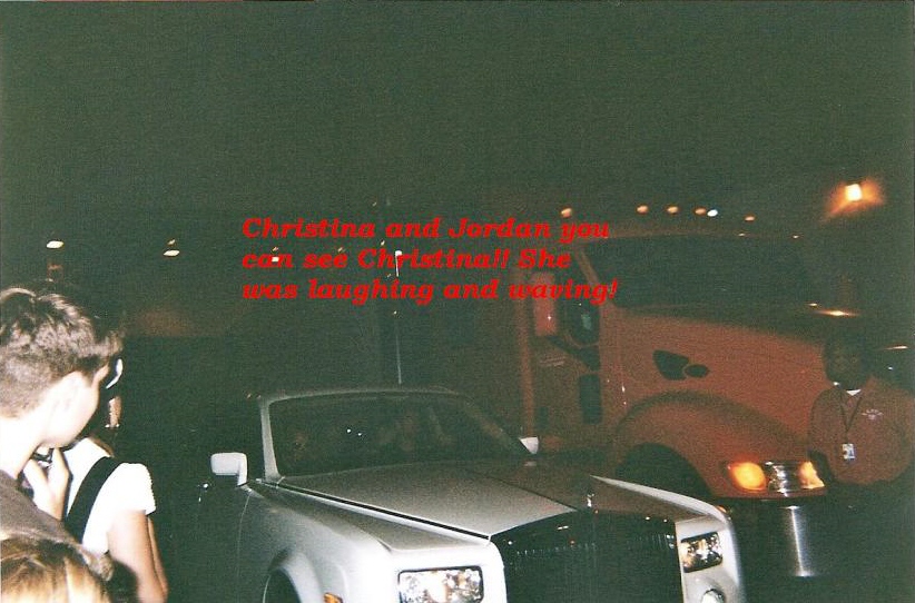 leavingcivictheatersandiego_1180050515.jpg leavingcivictheatersandiego_1180050515.jpg