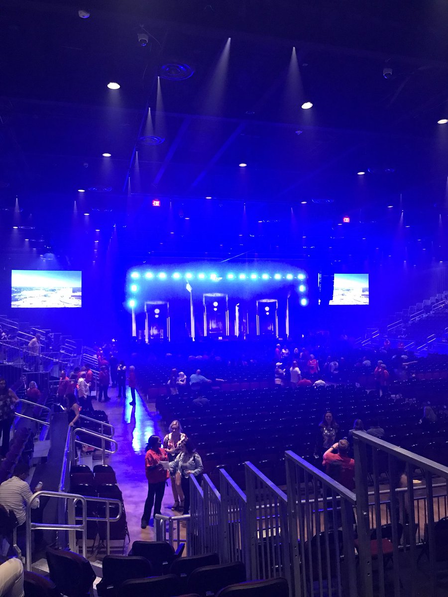 liberationtour_inside003.jpg