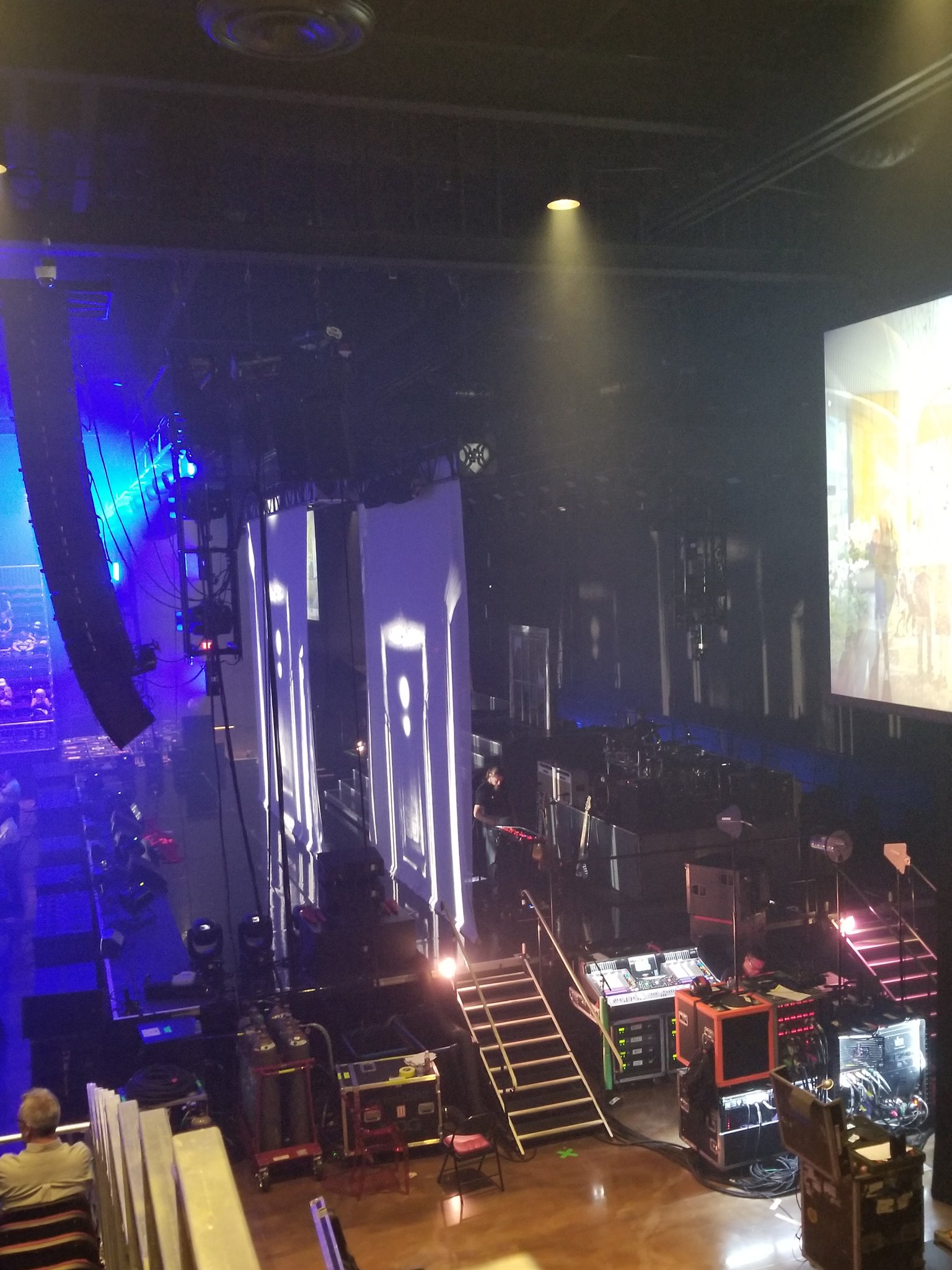 liberationtour_inside005.jpg liberationtour_inside005.jpg