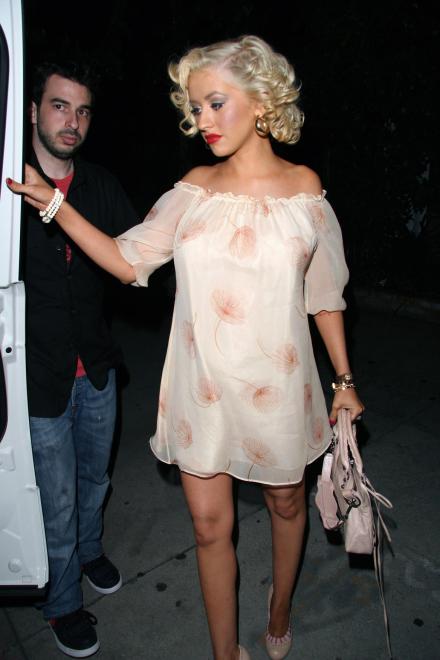 little_door_sept5_1189206165.jpg little_door_sept5_1189206165.jpg