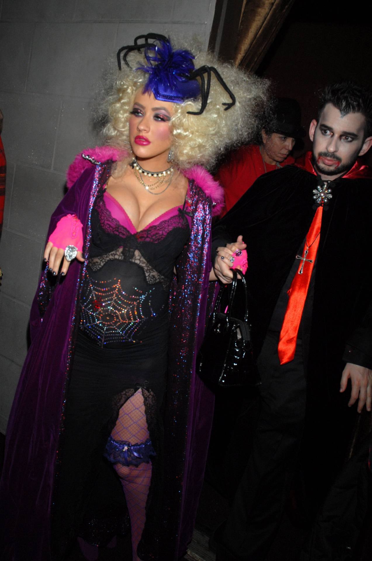 party_oct31_1193961005.jpg party_oct31_1193961005.jpg