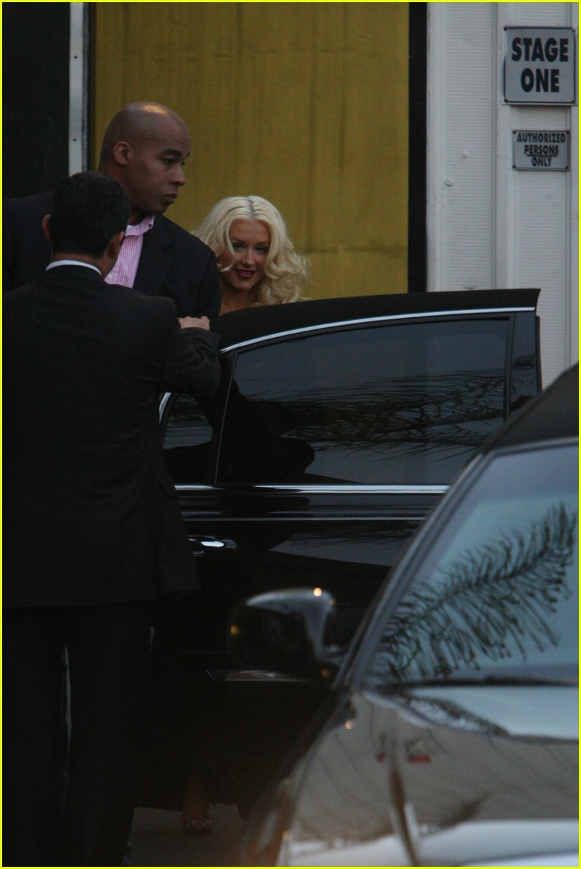 photoshoot_mar17_1205827350.jpg photoshoot_mar17_1205827350.jpg