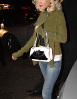 Filename=111582584.png
Filesize=2550KiB
Dimensions=963x2048
Date added=Feb 28, 2019 111582584.png