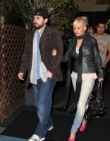 Filename=14~127.jpg
Filesize=88KiB
Dimensions=301x450
Date added=Jan 16, 2019 14~127.jpg