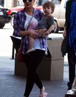 Filename=153967-94700-19824861-.jpg
Filesize=87KiB
Dimensions=500x834
Date added=Jan 19, 2019 153967-94700-19824861-.jpg