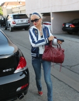 Filename=1~85.jpg
Filesize=975KiB
Dimensions=2000x3000
Date added=Jan 15, 2019 1~85.jpg