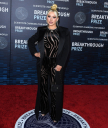 9th_Annual_Breakthrough_Prize_Ceremony_-_April_14_-_Christina_Aguilera_Daily_0076.jpg