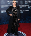 9th_Annual_Breakthrough_Prize_Ceremony_-_April_14_-_Christina_Aguilera_Daily_0102.jpg