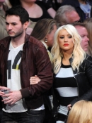 At_Lakers_vs_Oklahoma_City_Thunder_-_March_29_-_Christina_Aguilera_Daily_020.jpg