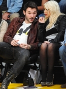 At_Lakers_vs_Oklahoma_City_Thunder_-_March_29_-_Christina_Aguilera_Daily_023.jpg