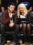 At_Lakers_vs_Oklahoma_City_Thunder_-_March_29_-_Christina_Aguilera_Daily_029.jpg